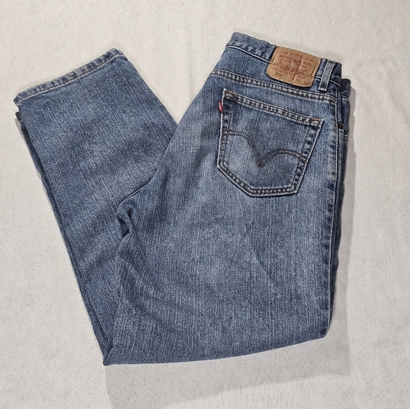 Levi's 560 Men's 34x30 Classic Blue Denim Jeans - Picture 6 of 6